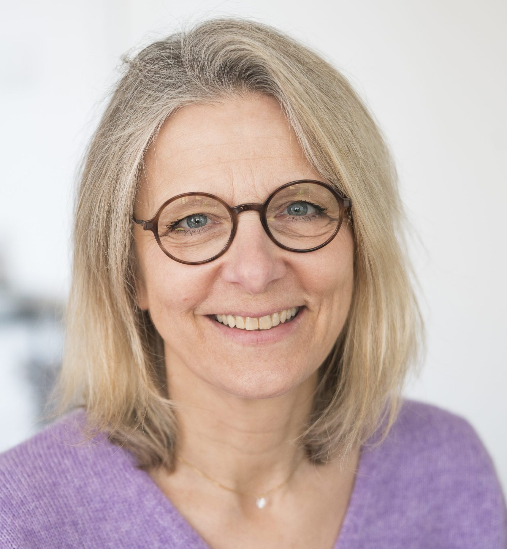 Portrait de Laurence Raillard Messier, hypnothérapeute certifiée EMDR et EFT